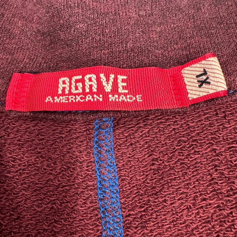 Agave American Made Mens XL Quarter Zip Pullover Burgundy Blue Stitching‎